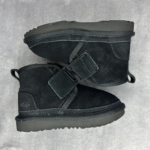UGG Toddler Black Suede Velcro Strap Boots Size 9 | Cozy Sheepskin Winter Boot - Picture 8 of 9